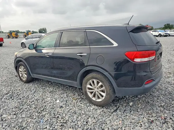 5XYPG4A31HG276641 2017 KIA SORENTO - Image 2