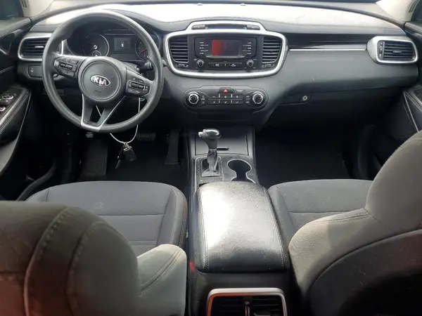 5XYPG4A31HG276641 2017 KIA SORENTO - Image 8