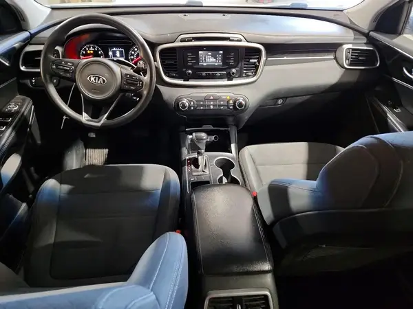 5XYPG4A31HG281113 2017 KIA SORENTO - Image 8