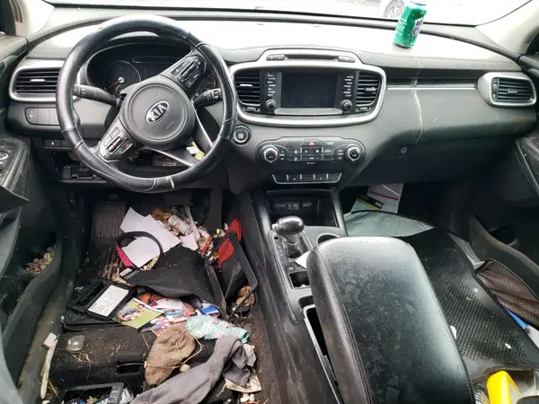 5XYPG4A31HG282049 2017 KIA SORENTO - Image 8