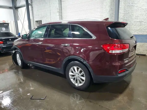 5XYPG4A31HG284318 2017 KIA SORENTO - Image 2