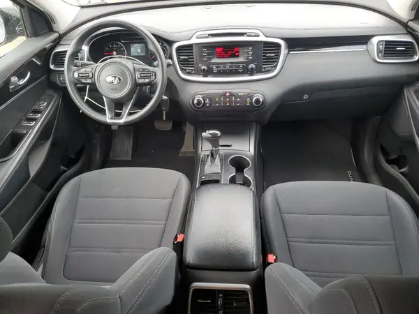5XYPG4A31HG285307 2017 KIA SORENTO - Image 8