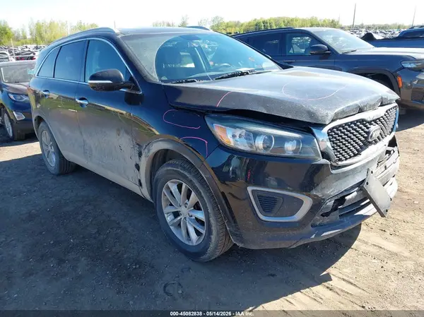 5XYPG4A31HG287168 2017 KIA SORENTO - Image 1