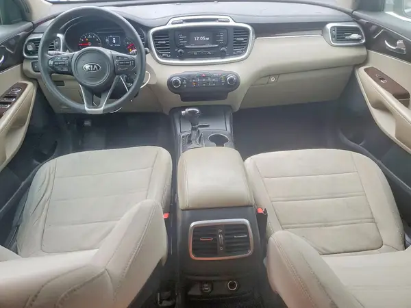 5XYPG4A31HG300002 2017 KIA SORENTO - Image 8