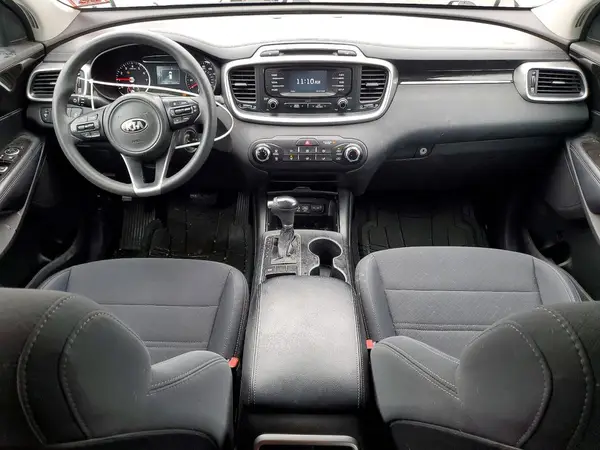 5XYPG4A31HG301151 2017 KIA SORENTO - Image 8