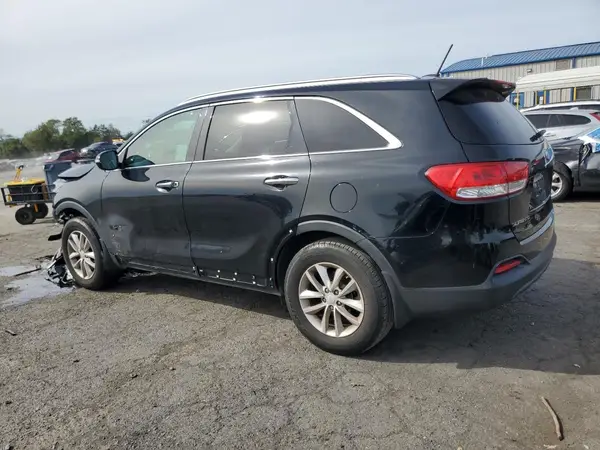 5XYPG4A31HG303367 2017 KIA SORENTO - Image 2