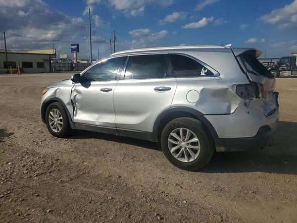 5XYPG4A31JG341249 2018 KIA SORENTO - Image 2