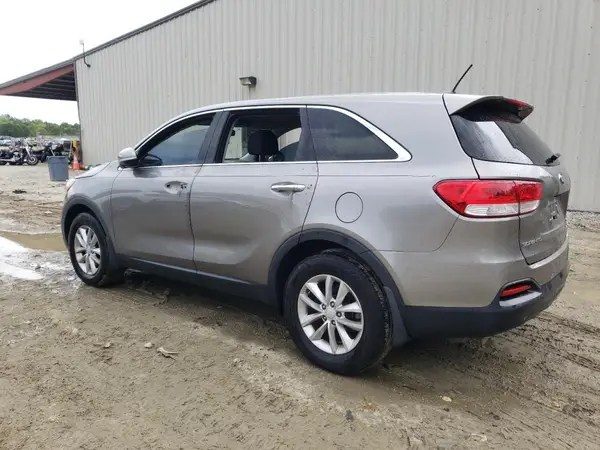 5XYPG4A31JG345348 2018 KIA SORENTO - Image 2