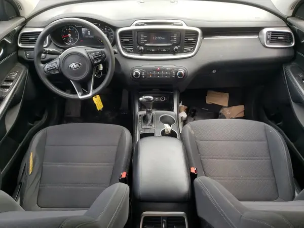 5XYPG4A31JG345348 2018 KIA SORENTO - Image 8