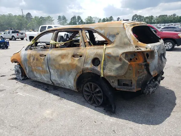 5XYPG4A31JG351103 2018 KIA SORENTO - Image 2