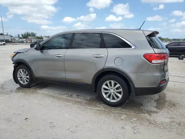5XYPG4A31JG375868 2018 KIA SORENTO - Image 2