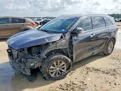 5XYPG4A31JG382478 2018 KIA SORENTO