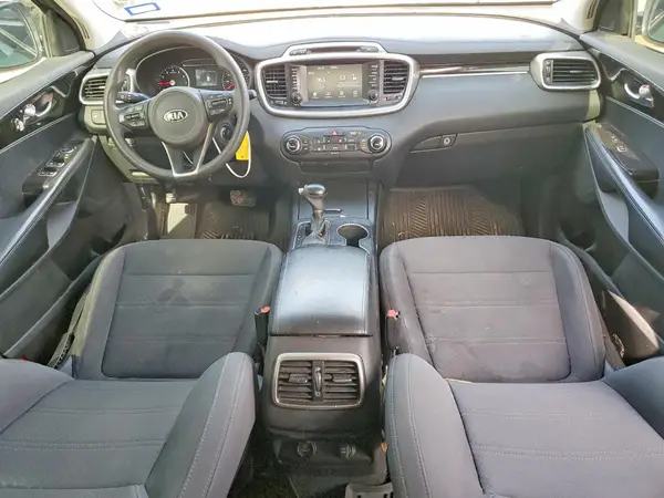 5XYPG4A31JG382478 2018 KIA SORENTO - Image 8