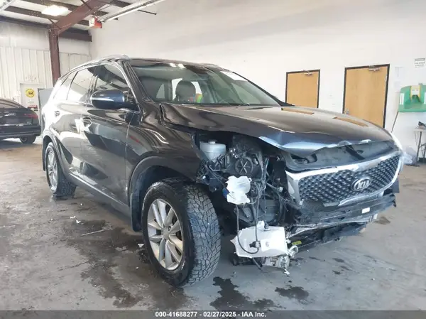 5XYPG4A31JG382982 2018 KIA SORENTO - Image 1