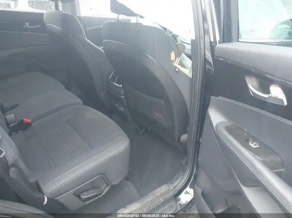 5XYPG4A31JG406116 2018 KIA SORENTO - Image 8