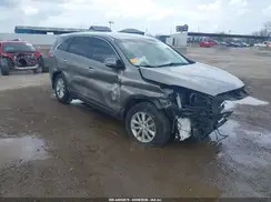 5XYPG4A31JG407217 2018 KIA SORENTO
