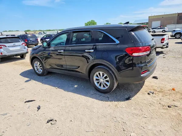 5XYPG4A31JG407539 2018 KIA SORENTO - Image 2