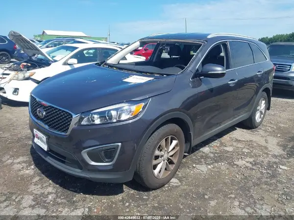 5XYPG4A31JG418850 2018 KIA SORENTO - Image 2