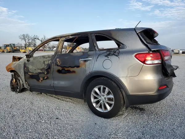 5XYPG4A31JG426169 2018 KIA SORENTO - Image 2