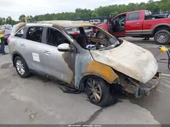 5XYPG4A31JG427130 2018 KIA SORENTO