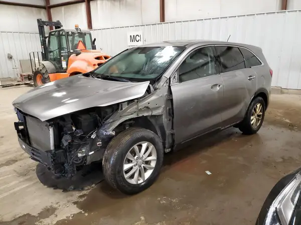 5XYPG4A31JG430738 2018 KIA SORENTO - Image 1