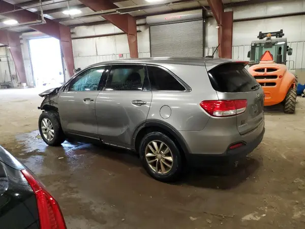5XYPG4A31JG430738 2018 KIA SORENTO - Image 2