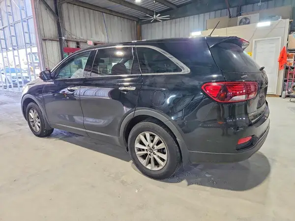 5XYPG4A31KG433270 2019 KIA SORENTO - Image 2
