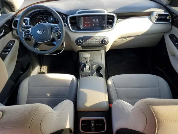 5XYPG4A31KG444169 2019 KIA SORENTO - Image 8