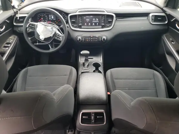 5XYPG4A31KG449579 2019 KIA SORENTO - Image 8
