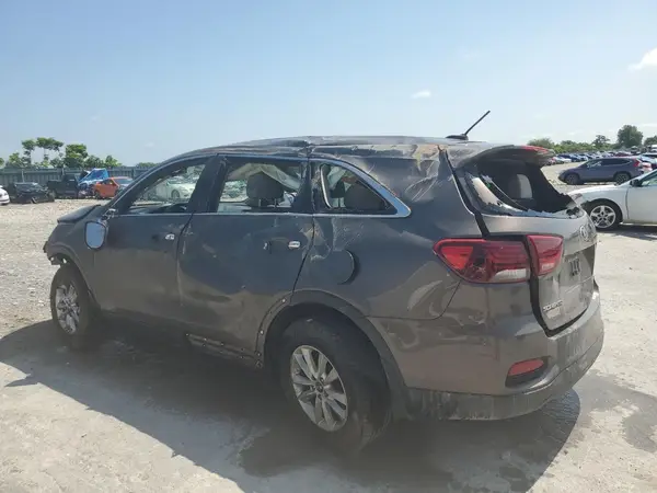 5XYPG4A31KG452496 2019 KIA SORENTO - Image 2