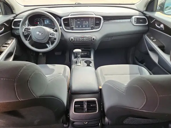 5XYPG4A31KG464096 2019 KIA SORENTO - Image 8