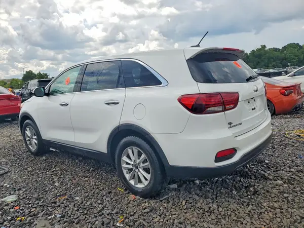5XYPG4A31KG499883 2019 KIA SORENTO - Image 2