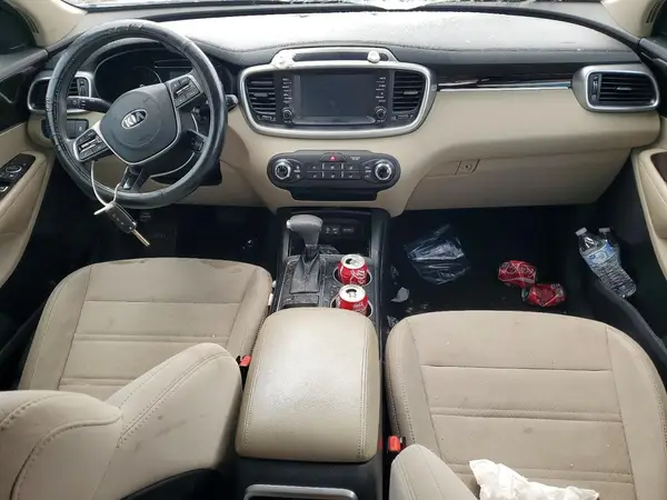 5XYPG4A31KG499883 2019 KIA SORENTO - Image 8