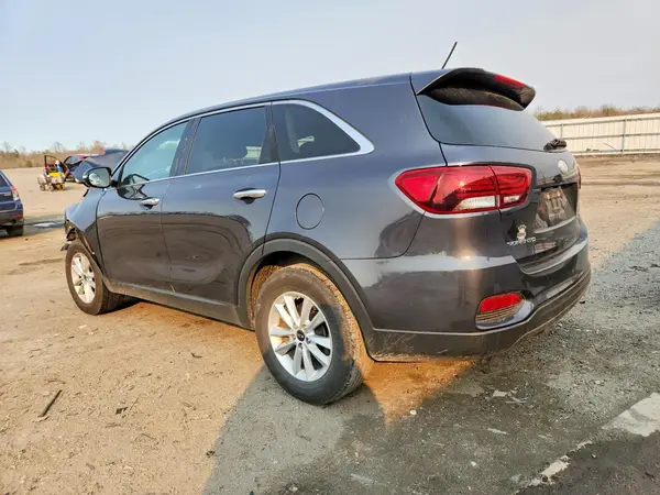 5XYPG4A31KG501115 2019 KIA SORENTO - Image 2