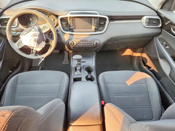 5XYPG4A31KG501115 2019 KIA SORENTO - Image 8