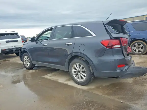 5XYPG4A31KG502474 2019 KIA SORENTO - Image 2