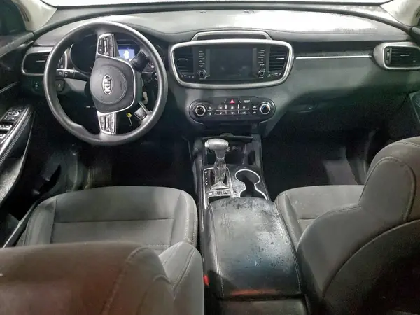 5XYPG4A31KG503950 2019 KIA SORENTO - Image 8