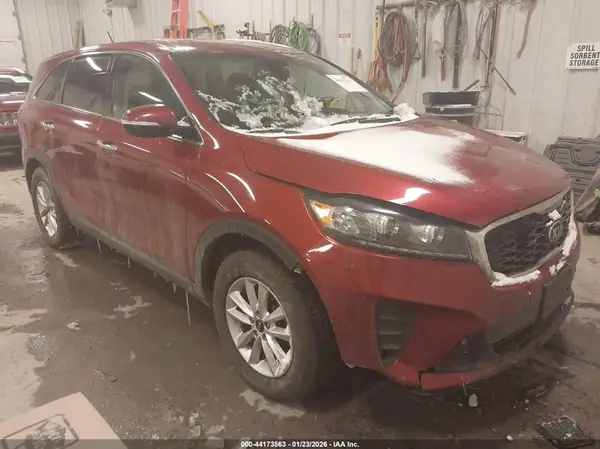 5XYPG4A31KG510560 2019 KIA SORENTO - Image 1