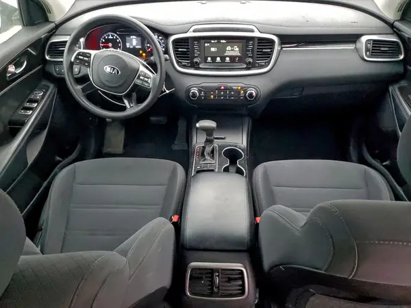5XYPG4A31KG511465 2019 KIA SORENTO - Image 8