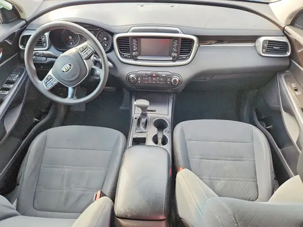 5XYPG4A31KG519730 2019 KIA SORENTO - Image 8