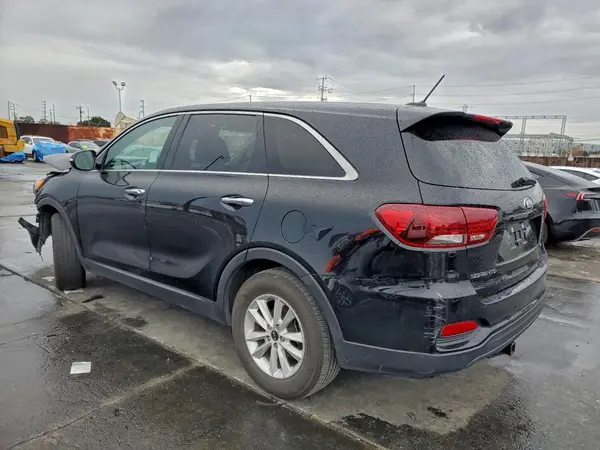 5XYPG4A31KG522370 2019 KIA SORENTO - Image 2