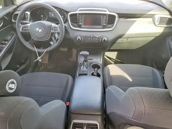 5XYPG4A31KG523342 2019 KIA SORENTO - Image 8