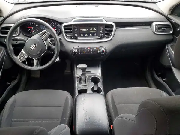 5XYPG4A31KG537189 2019 KIA SORENTO - Image 8