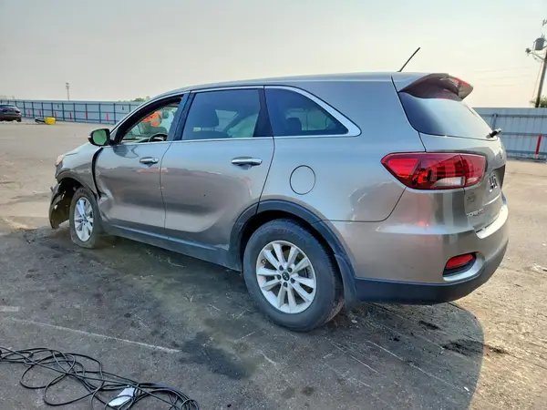 5XYPG4A31KG541467 2019 KIA SORENTO - Image 2
