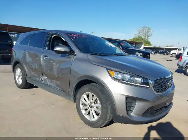 5XYPG4A31KG541937 2019 KIA SORENTO - Image 1