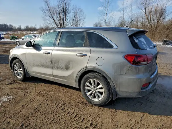 5XYPG4A31KG542134 2019 KIA SORENTO - Image 2