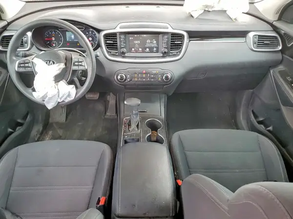 5XYPG4A31KG561976 2019 KIA SORENTO - Image 8