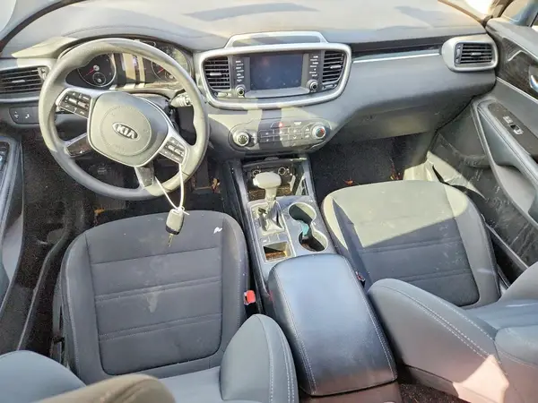 5XYPG4A31KG576154 2019 KIA SORENTO - Image 8