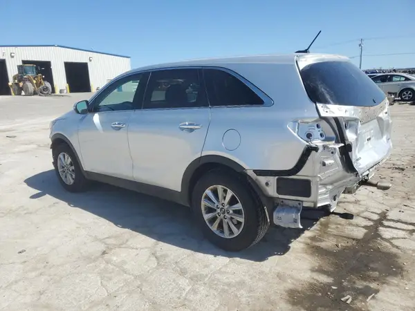 5XYPG4A31KG578454 2019 KIA SORENTO - Image 2
