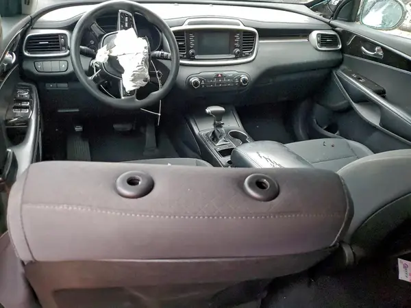 5XYPG4A31KG578518 2019 KIA SORENTO - Image 8